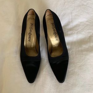 Vintage YSL point toe black heels 7 1/2
